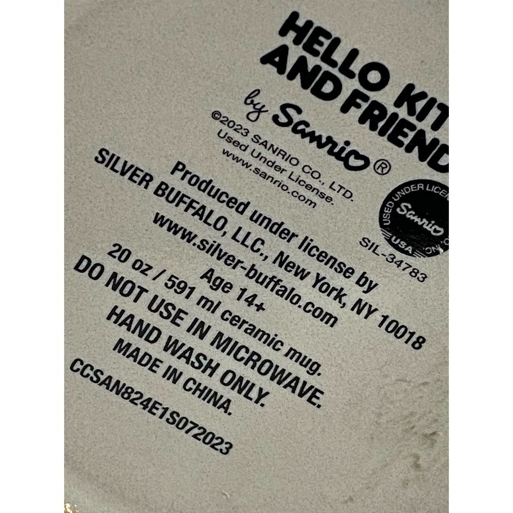 Unique NEW Hello Kitty & Sanrio Friends Ceramic 20 oz mug- no microwave - Picture 7 of 7